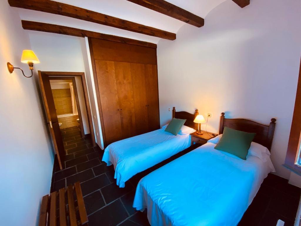 Apartamentos Linsoles Eriste Buitenkant foto