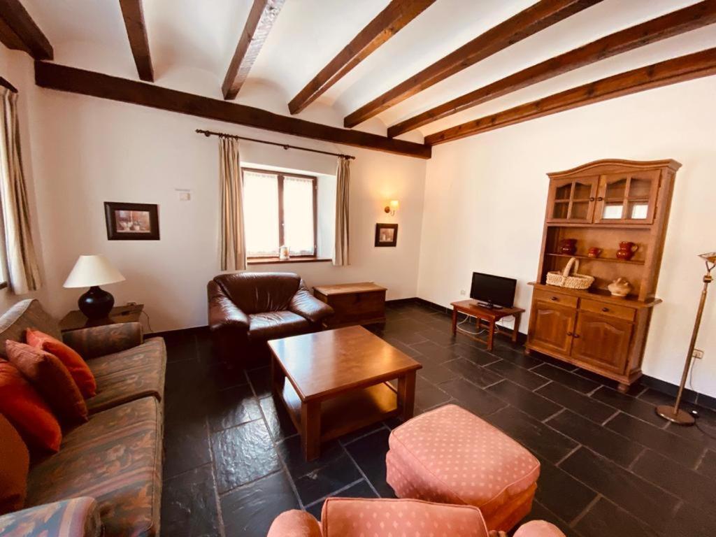 Apartamentos Linsoles Eriste Buitenkant foto