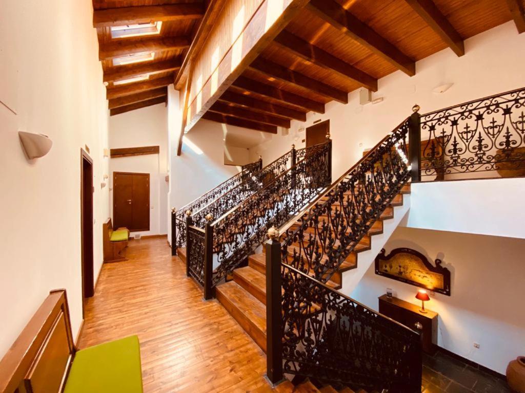 Apartamentos Linsoles Eriste Buitenkant foto